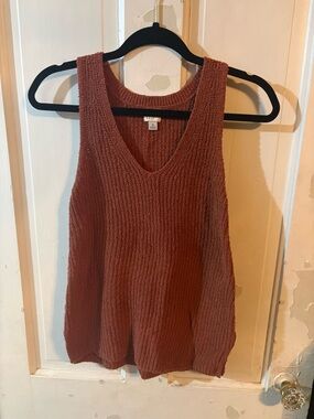 a new day Rust Knit V‑Neck Sweater Tank